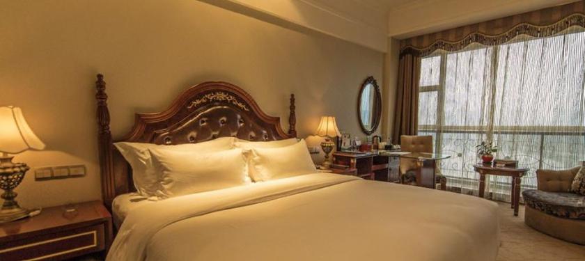 Imagen de la habitación del Hotel PEACH BLOSSOM ISLAND HOTEL. Foto 4