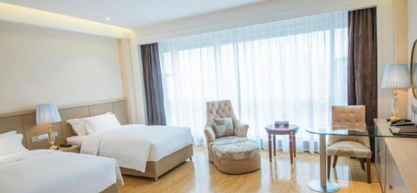 Imagen de la habitación del Hotel PEACH BLOSSOM ISLAND HOTEL. Foto 15