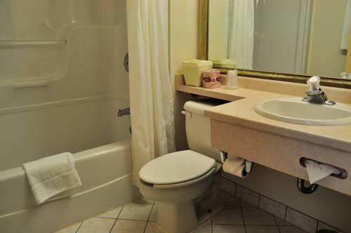 Imagen de la habitación del Hotel PENINSULA INN & RESORT - STANDARD (1 OR 2 BEDS). Foto 14