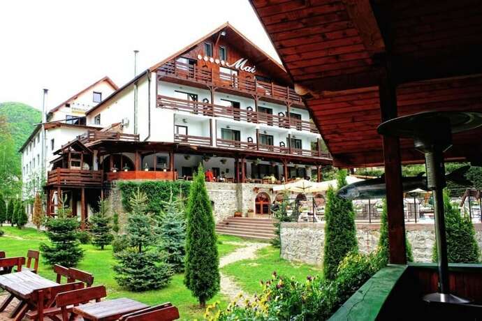 Imagen general del Hotel PENSIUNEA MAI. Foto 7