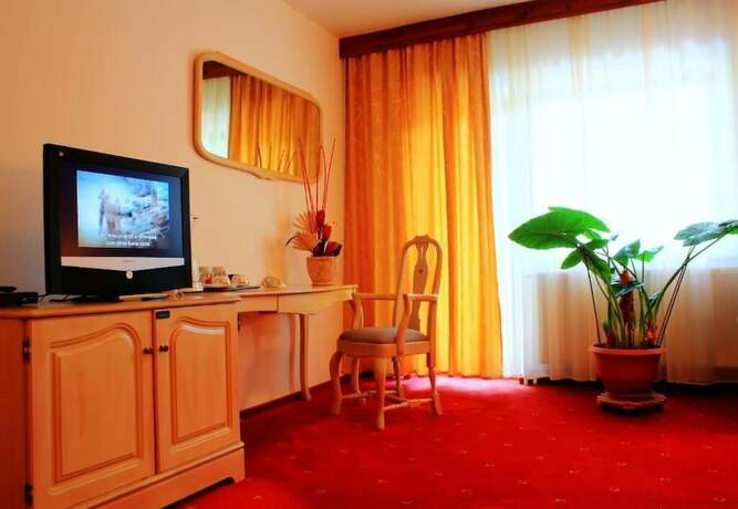 Imagen de la habitación del Hotel PENSIUNEA MAI. Foto 19