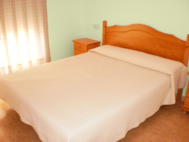 Imagen de la habitación del Hotel PENYAGOLOSA 3000. Foto 3