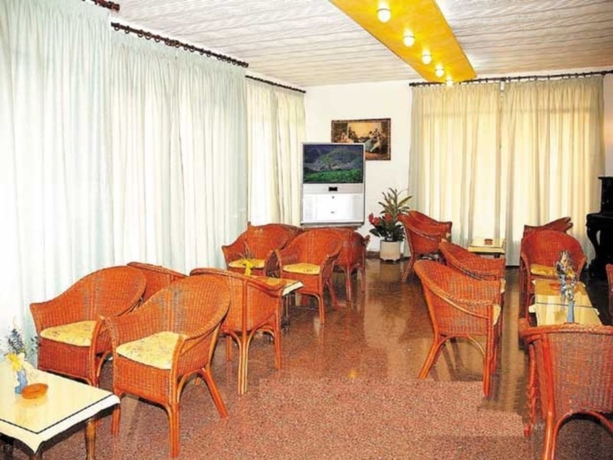 Imagen general del Hotel PERELLO LLORET. Foto 3
