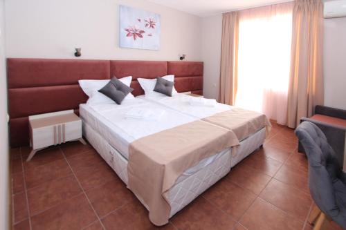 Imagen de la habitación del Hotel PERLA BEACH, Sozopol. Foto 17