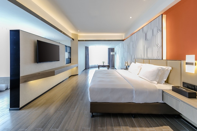 Imagen de la habitación del Hotel PESHT PREMIER HOTEL. Foto 2