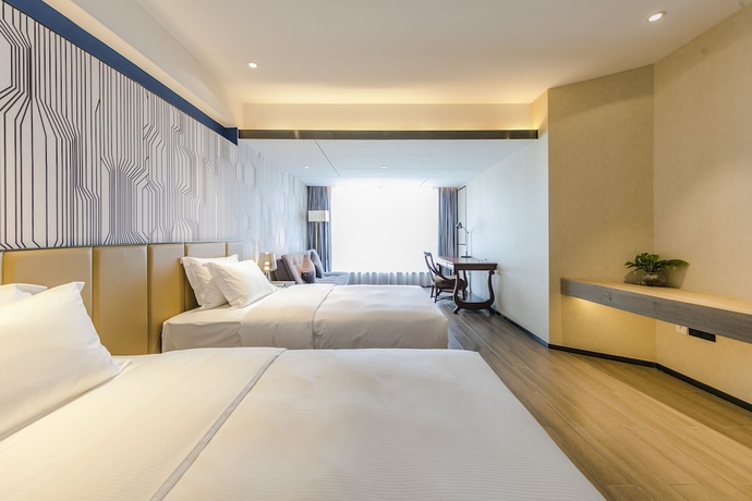 Imagen de la habitación del Hotel PESHT PREMIER HOTEL. Foto 4