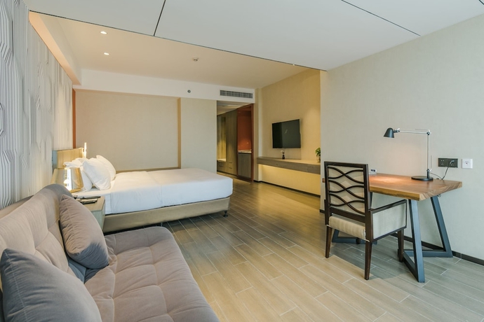 Imagen de la habitación del Hotel PESHT PREMIER HOTEL. Foto 11