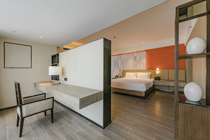 Imagen de la habitación del Hotel PESHT PREMIER HOTEL. Foto 17