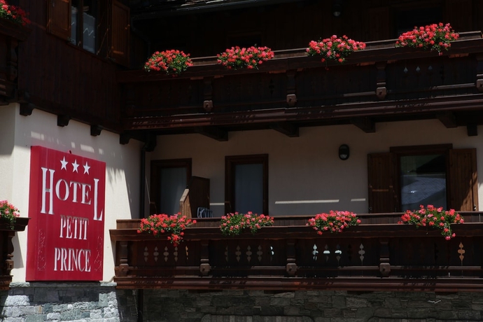 Imagen de la habitación del Hotel PETIT PRINCE. Foto 13