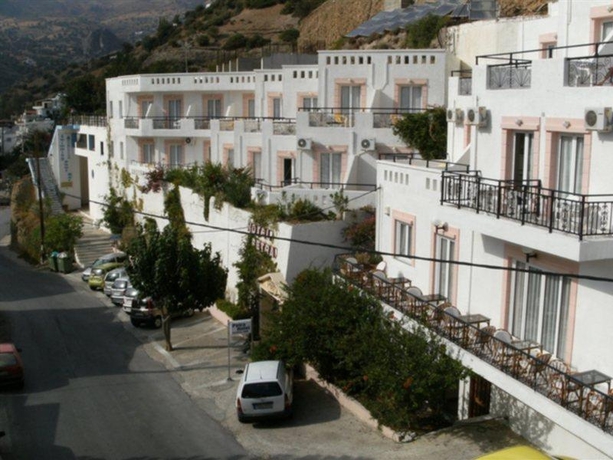 Imagen general del Hotel PETRA, Agia Galini. Foto 3