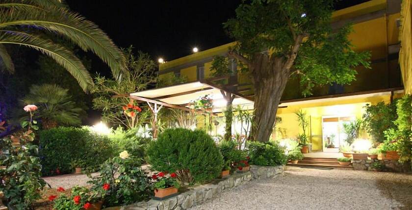Imagen general del Hotel PFA - Isola d'Elba. Foto 2