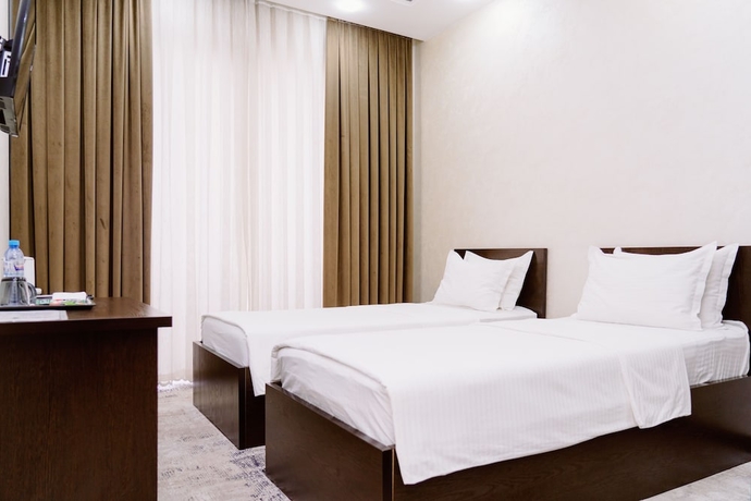 Imagen de la habitación del Hotel PGA. Foto 9
