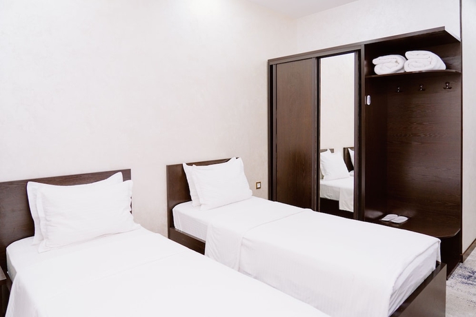 Imagen de la habitación del Hotel PGA. Foto 14