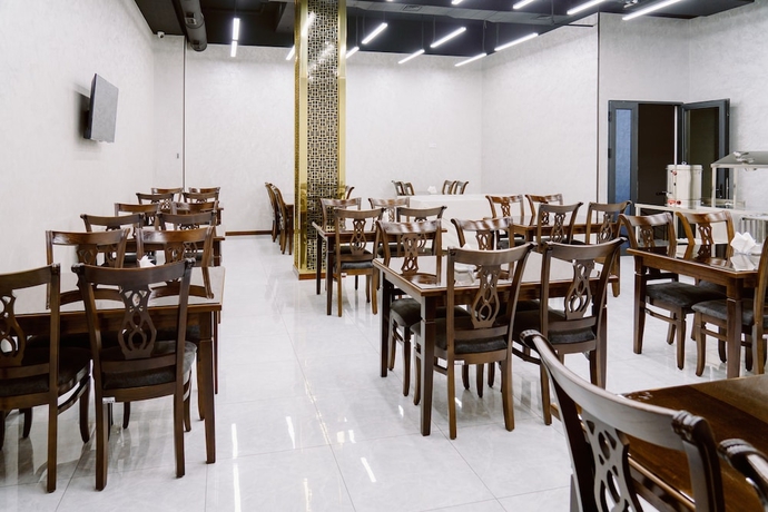 Imagen del bar/restaurante del Hotel PGA. Foto 2