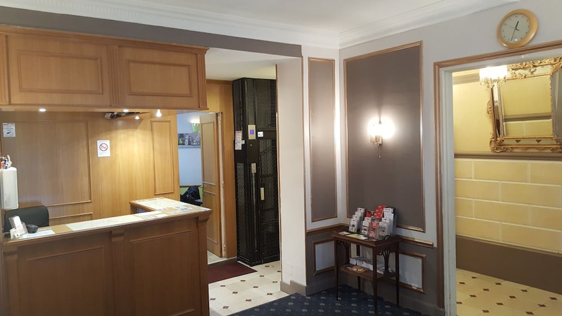 Imagen de los interiores del Hotel PHENIX, Palacio de Congresos. Foto 18