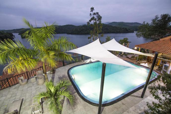 Imagen general del Hotel PHONG NHA LAKE HOUSE. Foto 1