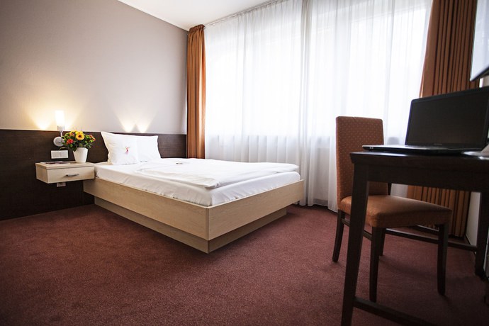 Imagen de la habitación del Hotel PH&Ouml;NIX, Bergneustadt. Foto 11