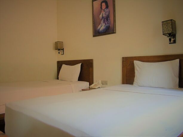 Imagen de la habitación del Hotel PIA Cirebon. Foto 17