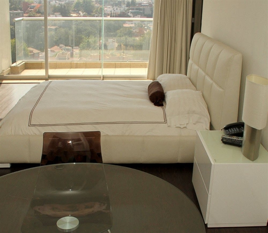 Imagen general del Hotel PIA SUITES. Foto 1