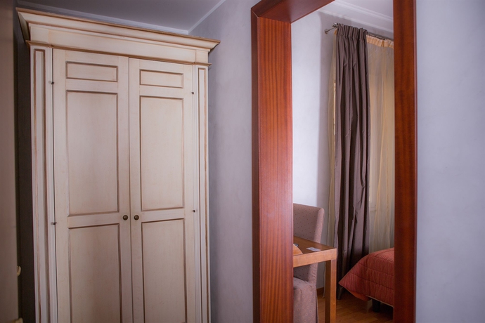 Imagen de la habitación del Hotel PIAVE. Foto 9