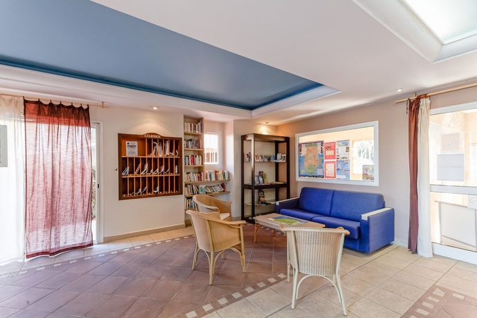 Imagen de los interiores del Hotel PIERRE ET VACANCES LES RIVAGES DE COUDOULIERE. Foto 11