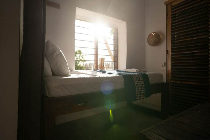Imagen general del Hotel PILI PILI UHURU. Foto 1