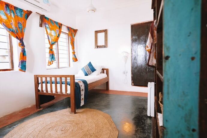 Imagen de la habitación del Hotel PILI PILI UHURU. Foto 13