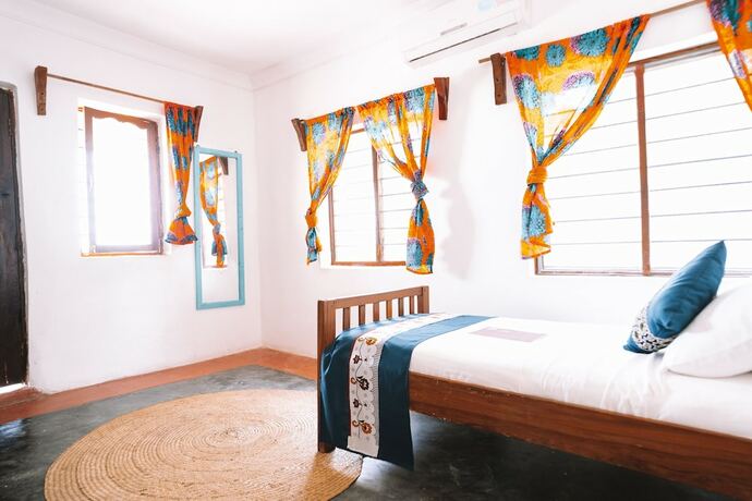 Imagen de la habitación del Hotel PILI PILI UHURU. Foto 15