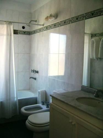 Imagen general del Hotel PINAMAR BEACH RESORT. Foto 2