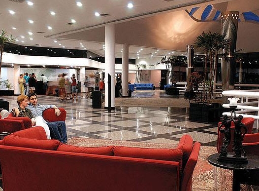 Imagen general del Hotel PIRAMIDE NATAL HOTEL. Foto 9
