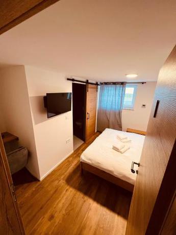 Imagen de la habitación del Hotel PJ Cerklje - 5min to Airport - Free Parking. Foto 19