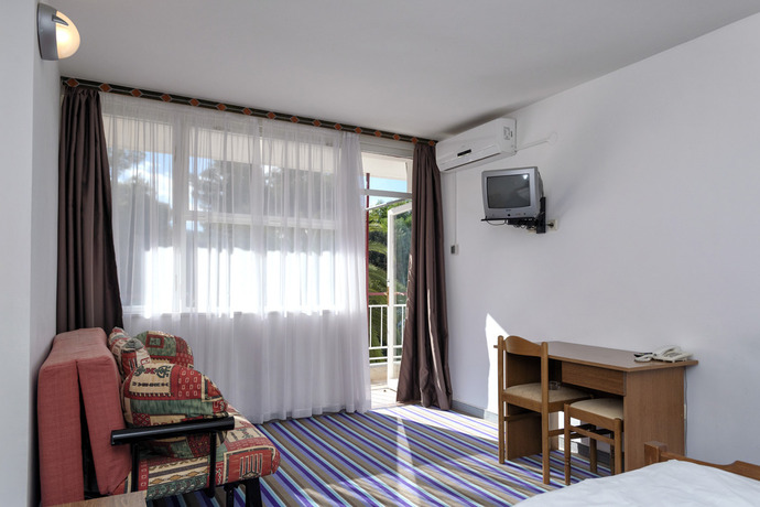 Imagen de la habitación del Hotel PLACES Hvar By Valamar. Foto 15