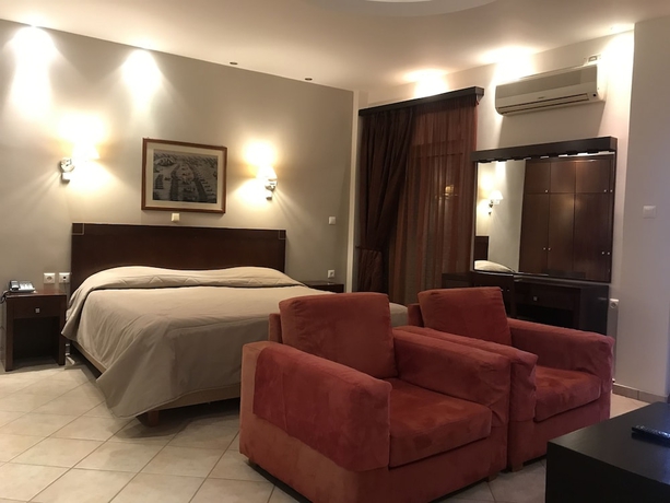 Imagen de la habitación del Hotel PLAZA HOTEL NAFPAKTOS. Foto 9