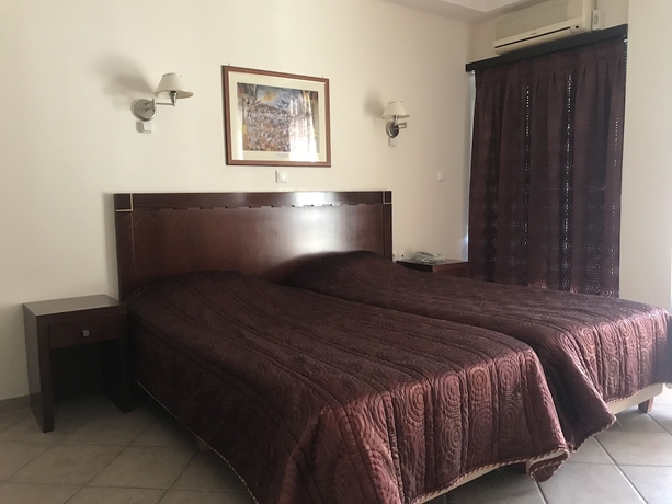 Imagen de la habitación del Hotel PLAZA HOTEL NAFPAKTOS. Foto 10