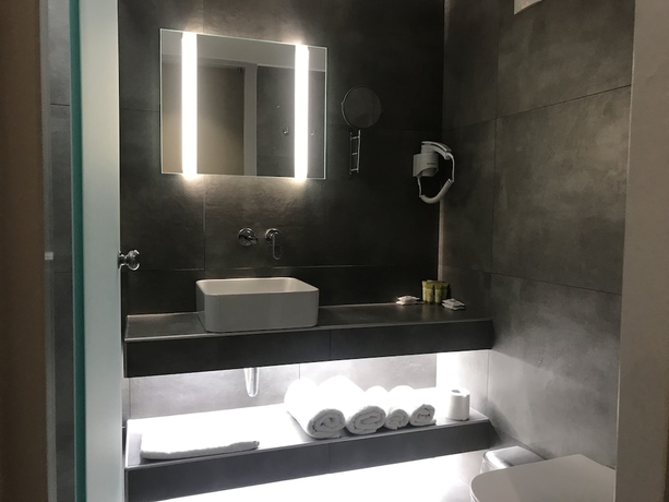 Imagen de la habitación del Hotel PLAZA HOTEL NAFPAKTOS. Foto 13