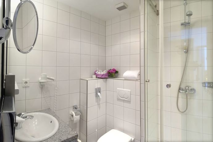 Imagen de la habitación del Hotel PLAZA INN Heidehof. Foto 15