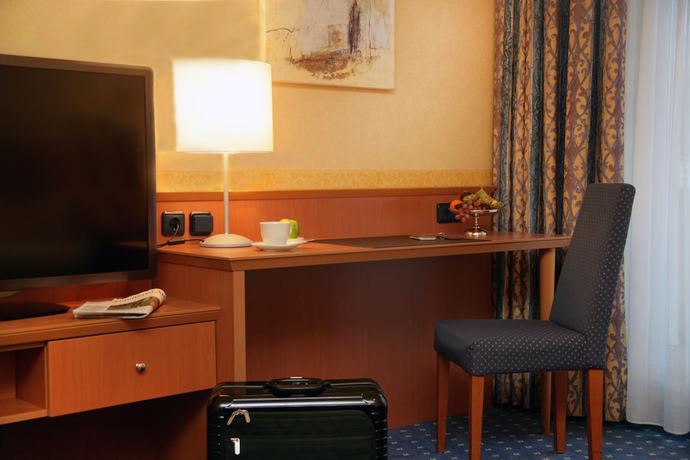 Imagen de la habitación del Hotel PLAZA INN K&ouml;ln Pulheim. Foto 13