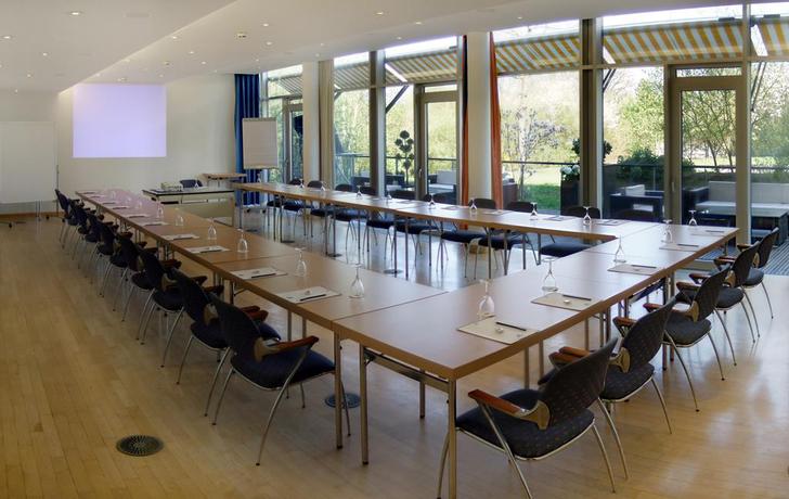 Imagen de los interiores del Hotel PLAZA INN Stuttgart-Ditzingen. Foto 10