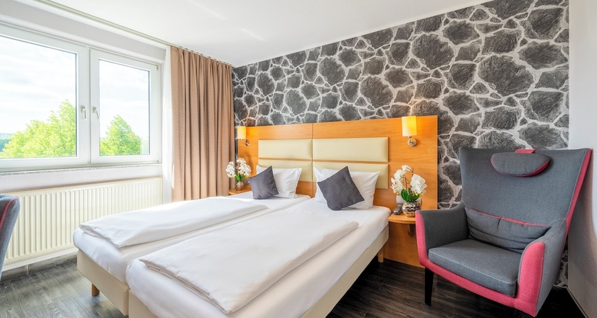 Imagen de la habitación del Hotel PLAZA INN Stuttgart-Filderstadt. Foto 12