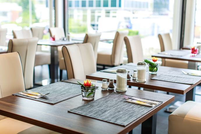 Imagen del bar/restaurante del Hotel PLAZA Mannheim. Foto 2