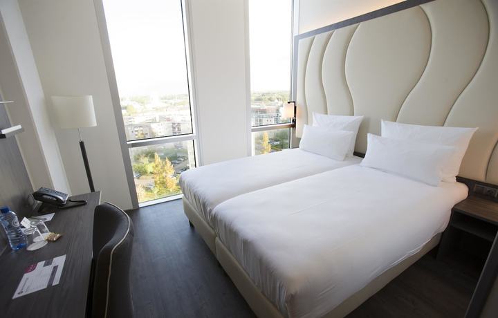 Imagen de la habitación del Hotel PLAZA Premium Almere. Foto 7