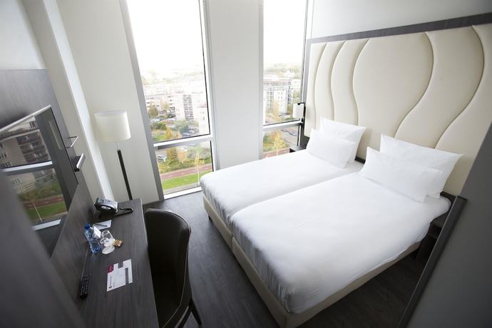 Imagen de la habitación del Hotel PLAZA Premium Almere. Foto 9
