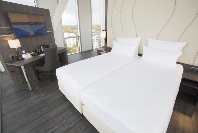 Imagen de la habitación del Hotel PLAZA Premium Almere. Foto 17