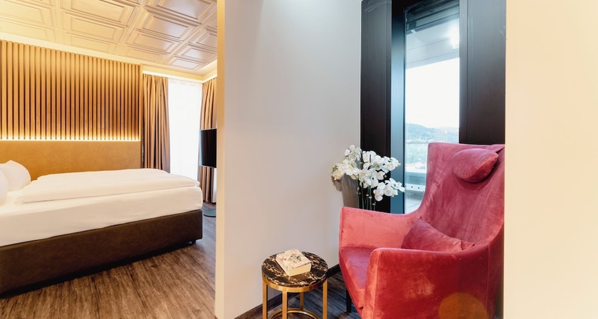 Imagen de la habitación del Hotel PLAZA Premium Heidelberg. Foto 5