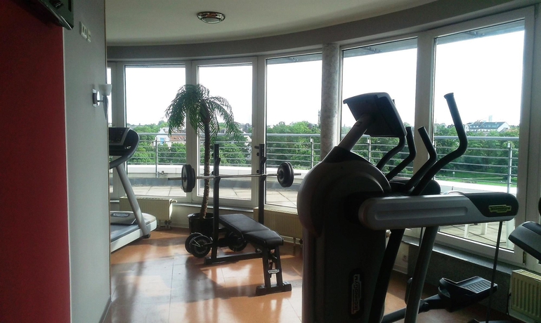 Imagen de los interiores del Hotel PLAZA Premium Köln. Foto 8