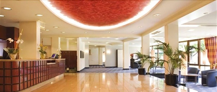 Imagen de los interiores del Hotel PLAZA Premium Parkhotel Neu-Ulm. Foto 15