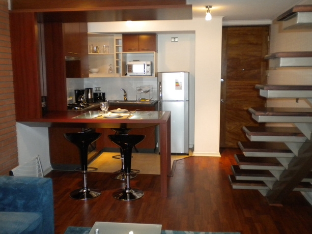 Imagen de la habitación del Hotel PLAZA SUITES. Foto 3