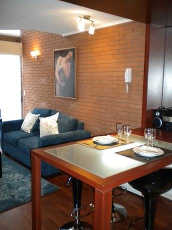Imagen de la habitación del Hotel PLAZA SUITES. Foto 5