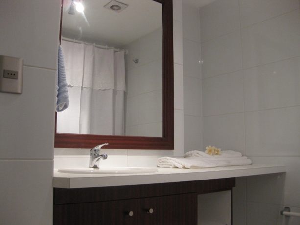 Imagen de la habitación del Hotel PLAZA SUITES. Foto 8