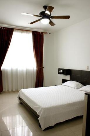 Imagen general del Hotel PLAZUELA SAN IGNACIO. Foto 5